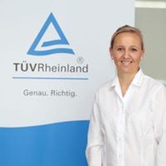 Jana Groll Seminarmanagerin Jana Groll Seminarmanagerin