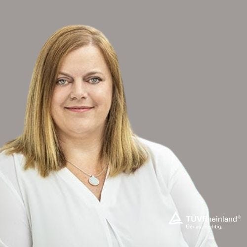 Sandra Adomeit - Commercial Service