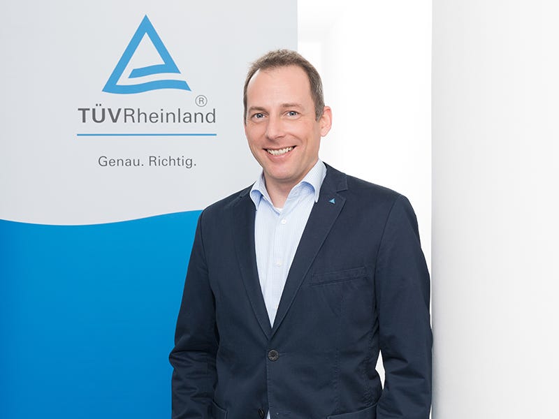 Daniel Thust - Key Account Manager an der TÜV Rheinland Akademie Hannover. Daniel Thust - Key Account Manager an der TÜV Rheinland Akademie Hannover.