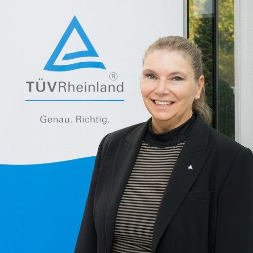 Anneliese Valesco-Schwarzenberger, Lehrgangsmanagerin TÜV Rheinland Akademie Köln Anneliese Valesco-Schwarzenberger, Lehrgangsmanagerin TÜV Rheinland Akademie Köln