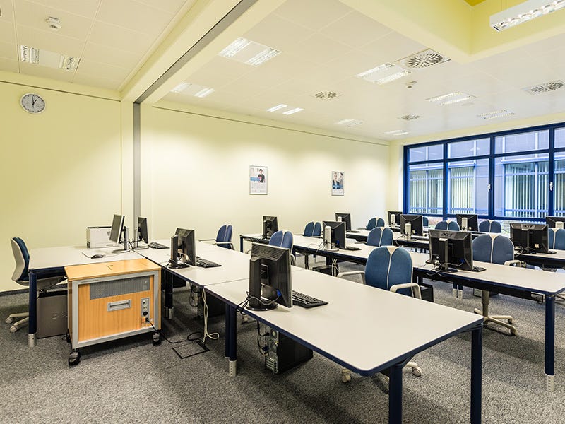 Das Seminarzentrum am Standort Nürnberg Das Seminarzentrum am Standort Nürnberg