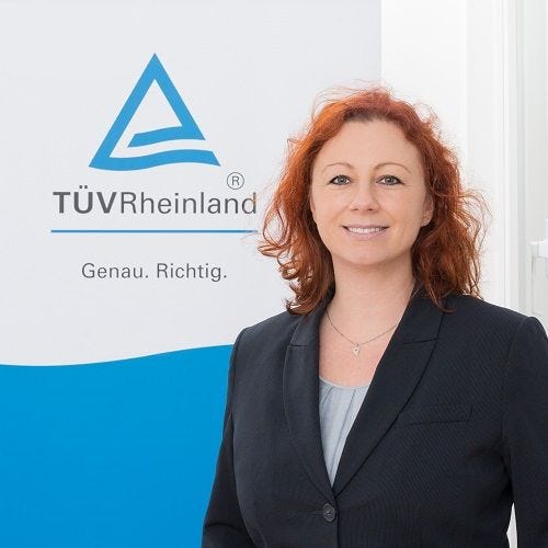 Alexandra Laakmann, Account Managerin TÜV Rheinland Akademie Paderborn Alexandra Laakmann, Account Managerin TÜV Rheinland Akademie Paderborn