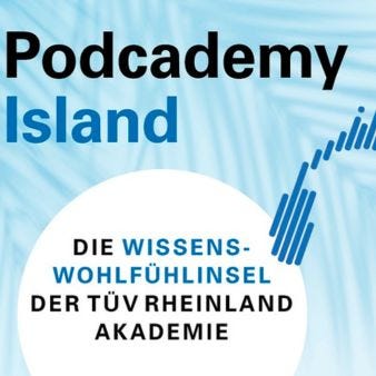 Podadamy Island Schriftzug mit Kopfhörern vor blauem Hintergrund