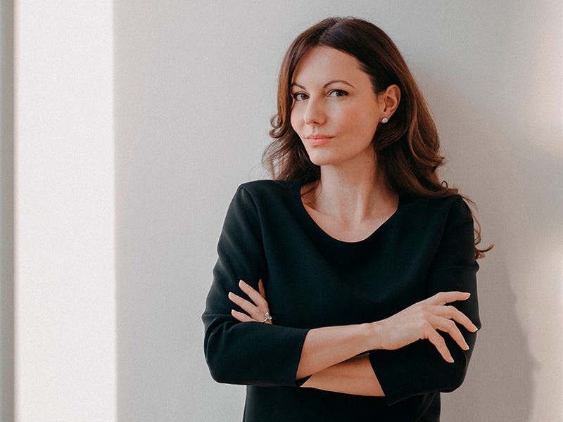 Laurelie Höllenreiner ist Dozentin an der TÜV Rheinland Akademie für den Bereich Immobilienwertermittlung. Eine Dozentin aus dem Bereich Immobilienwertermittlung.