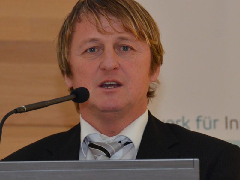 Foto von Bruno Götz, Referent des Lehrgangs 